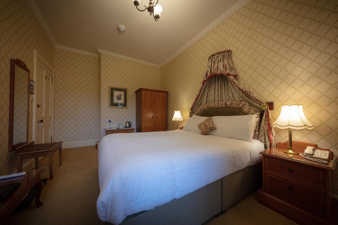 Glengarry Castle Hotel Invergarry Dış mekan fotoğraf
