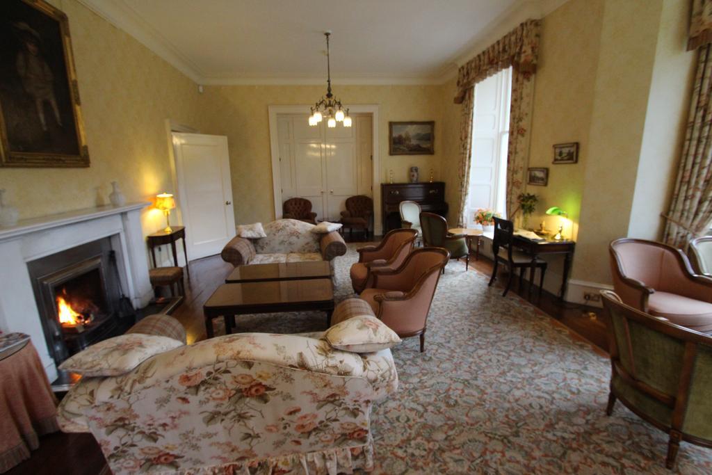 Glengarry Castle Hotel Invergarry Dış mekan fotoğraf